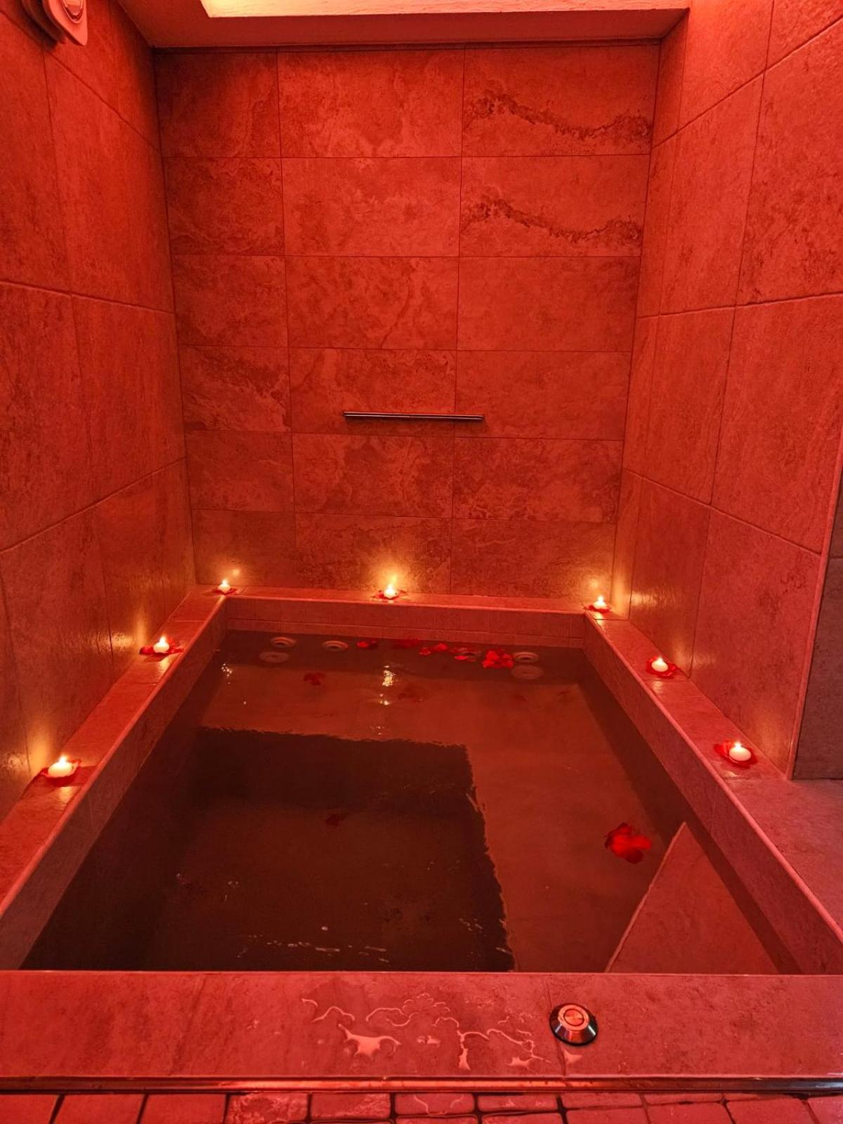 Luxuite Spa Con Piscina E Jacuzzi Αλμπερομπέλο Εξωτερικό φωτογραφία