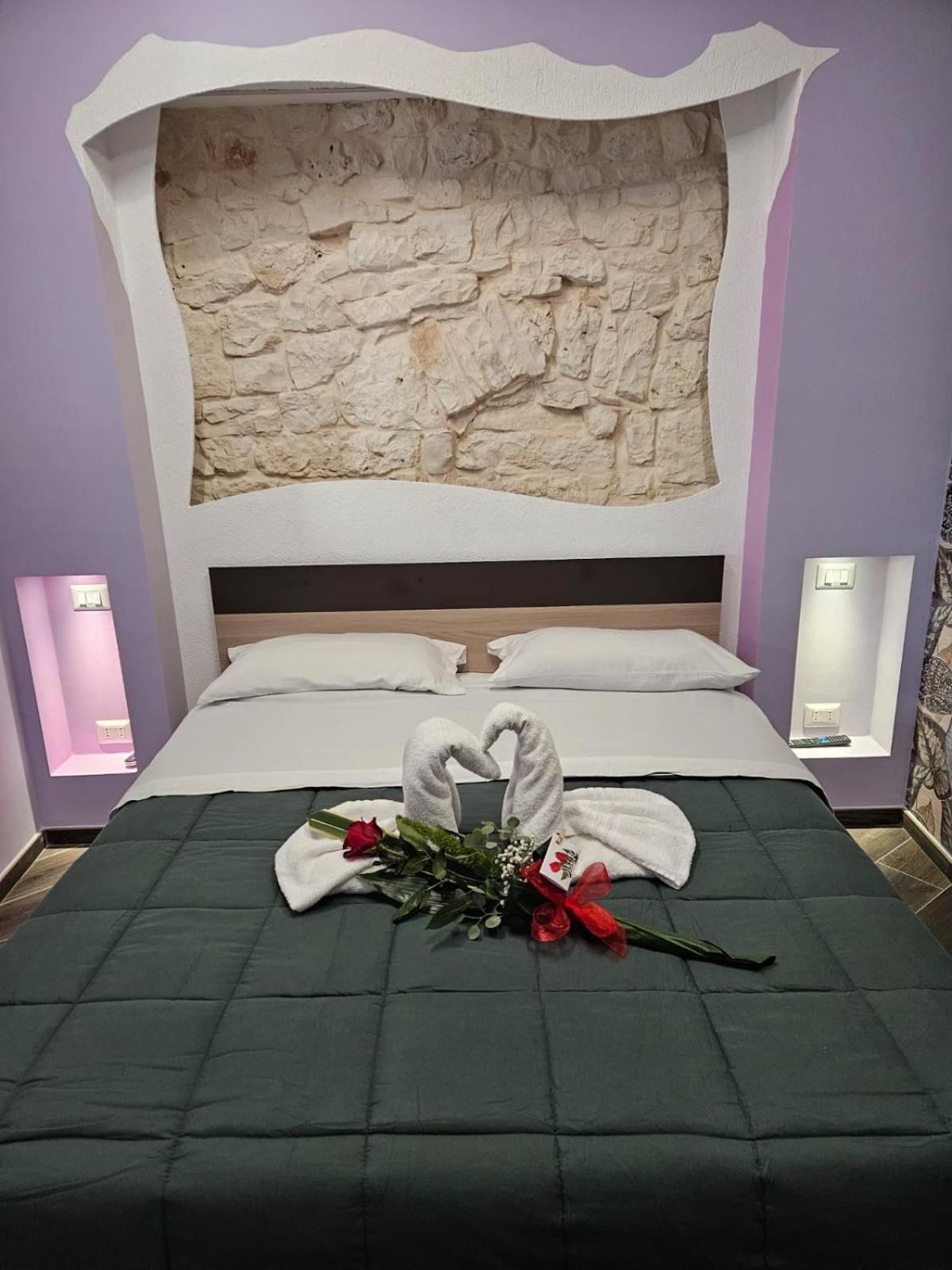 Luxuite Spa Con Piscina E Jacuzzi Αλμπερομπέλο Εξωτερικό φωτογραφία